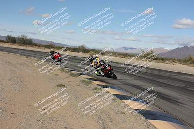 media/Nov-16-2025-Race Pace (Sun) [[8c5fa54630]]/Non Verified Riders (1st 20 Minutes)/3-Turn 3 Inside (11am)/